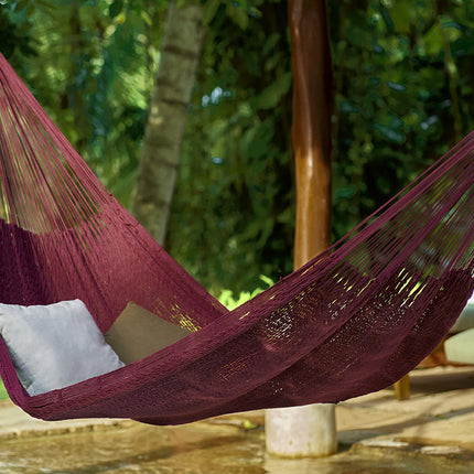 Outdoor undercover cotton Mayan Legacy hammock King size Maroon